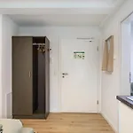 Mcello Apartment *