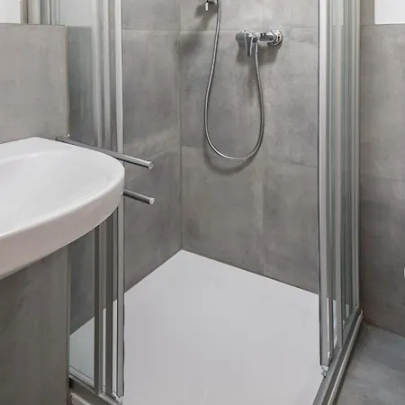 Mcello * באד קרוצינגן