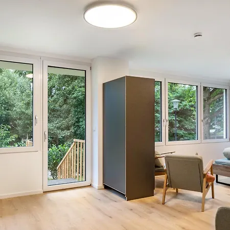 Mcello באד קרוצינגן