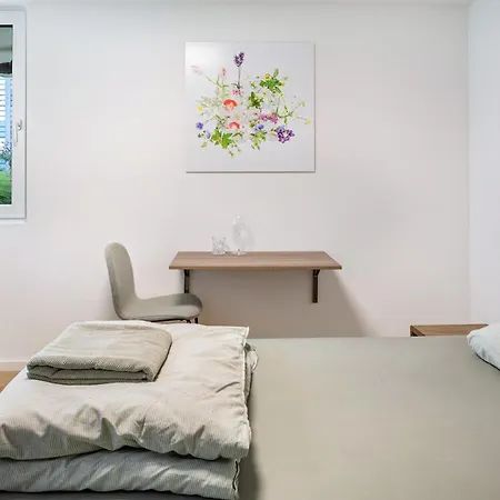 Mcello באד קרוצינגן